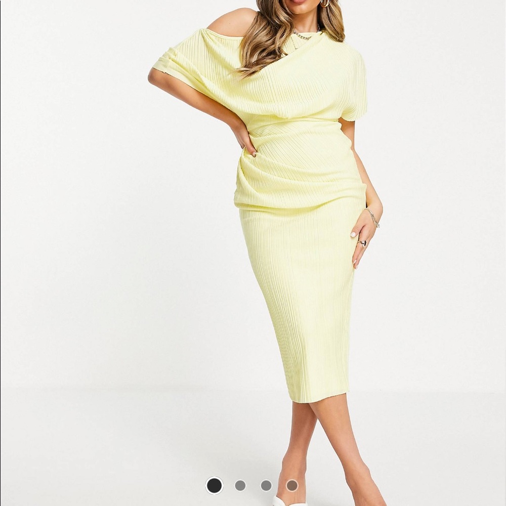 Fallen Shoulder MIDI Dress